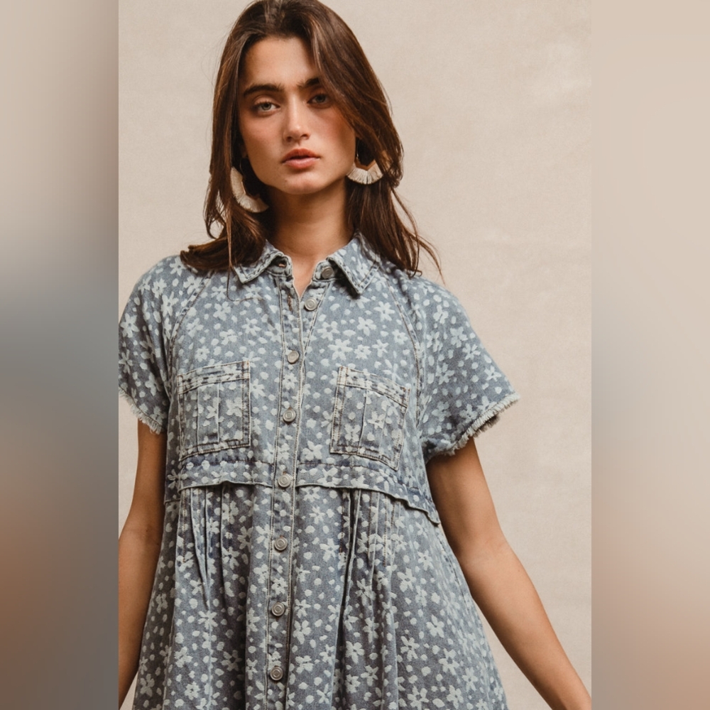 Washed Floral Denim Frayed Short Sleeve Dress S M L XL - Picture 2 of 3